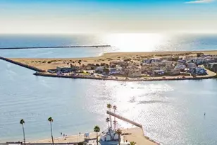 268 Sunset Dr, Oxnard, CA 93035 - Photo 3