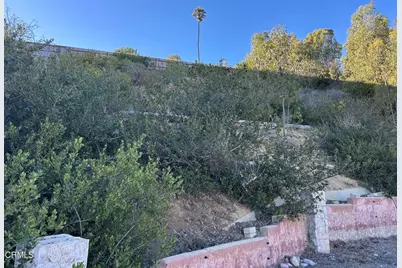 1690 Buena Vista Street, Ventura, CA 93001 - Photo 17