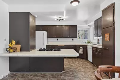 1018 Via Arroyo, Ventura, CA 93003 - Photo 17