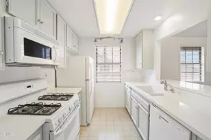 4476 Antigua Way, Oxnard, CA 93035 - Photo 13