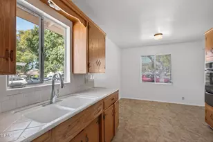 3300 3302 San Luis St, Ventura, CA 93003 - Photo 15