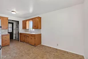 3300 3302 San Luis St, Ventura, CA 93003 - Photo 13