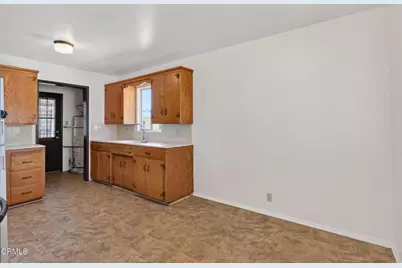 3300 3302 San Luis Street, Ventura, CA 93003 - Photo 13