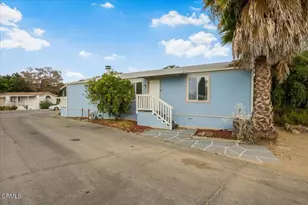 1075 Loma Dr, Ojai, CA 93023 - Photo 35