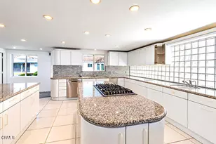 3405 Ocean Dr, Oxnard, CA 93035 - Photo 27