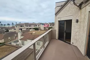 618 Island View Cir, Port Hueneme, CA 93041 - Photo 3