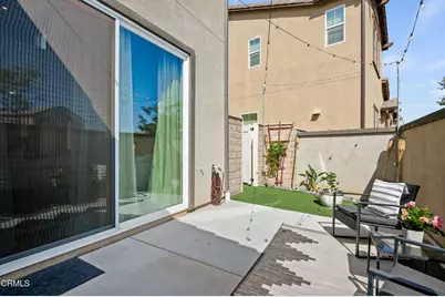 1991 Pomegranate Street, Santa Paula, CA 93060 - Photo 11