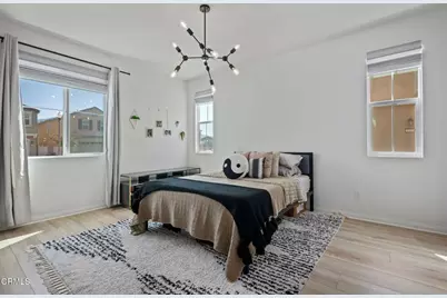 1991 Pomegranate Street, Santa Paula, CA 93060 - Photo 15