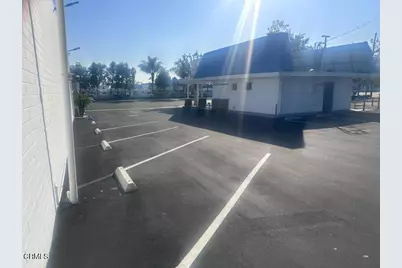 11967 Hawthorne Boulevard, Hawthorne, CA 90250 - Photo 3