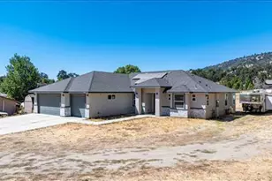 28551 Bear Valley Rd, Tehachapi, CA 93561 - Photo 31