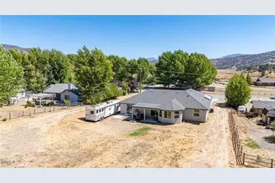 28551 Bear Valley Road, Tehachapi, CA 93561 - Photo 35