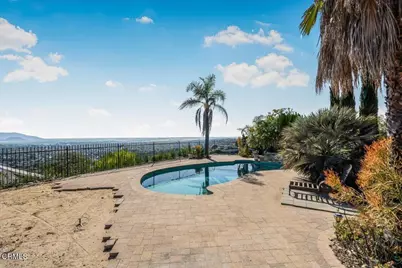 520 E Highland Drive, Camarillo, CA 93010 - Photo 7