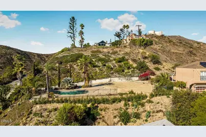 520 E Highland Drive, Camarillo, CA 93010 - Photo 15