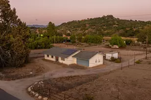 350 Riverside Rd, Oak View, CA 93022 - Photo 13