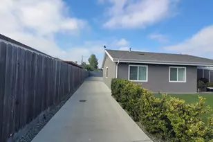 838 E Stroube St, Oxnard, CA 93036 - Photo 19