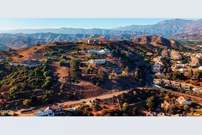 864 Montclair Drive, Santa Paula, CA 93060 - Photo 39