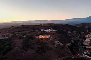 864 Montclair Dr, Santa Paula, CA 93060 - Photo 1