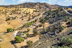 26450 Cumberland Rd, Tehachapi, CA 93561 - Photo 49