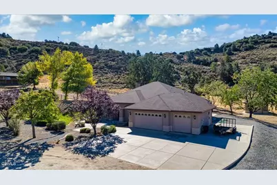 26450 Cumberland Road, Tehachapi, CA 93561 - Photo 1