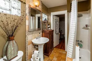 160 Oleander Ave, Bakersfield, CA 93304 - Photo 15