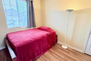 1902 Ribera Dr, Oxnard, CA 93030 - Photo 5