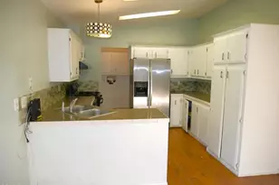 397 Hupa St, Ventura, CA 93001 - Photo 5