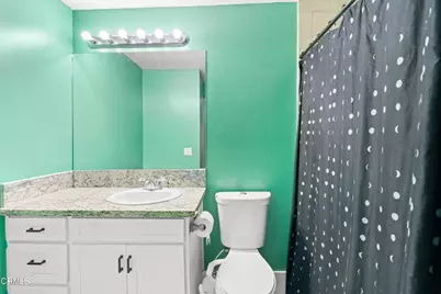 362 W Santa Barbara Street, Santa Paula, CA 93060 - Photo 9