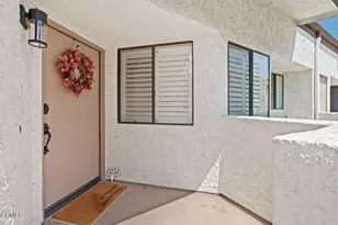 1251 Mission Verde Dr, Camarillo, CA 93012 - Photo 23