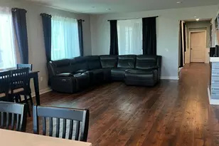 2820 Wagon Wheel Rd, Oxnard, CA 93036 - Photo 13