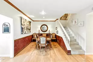 1095 Amberton Ln, Thousand Oaks, CA 91320 - Photo 5