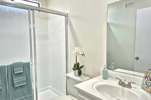 17101 Village 17, Camarillo, CA 93012 - Photo 17