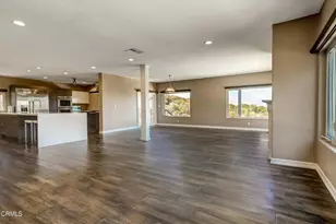 561 S Ventu Park Rd, Newbury Park, CA 91320 - Photo 9