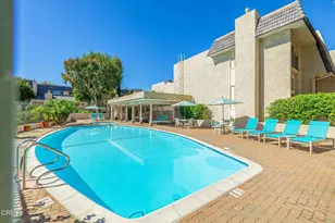 22239 1/4 Erwin St, Woodland Hills, CA 91367 - Photo 47