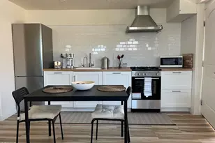 2496 Parkway Dr, Camarillo, CA 93010 - Photo 25