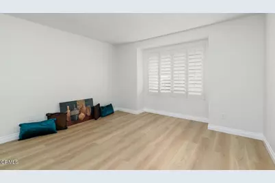 42025 Village 42, Camarillo, CA 93012 - Photo 7