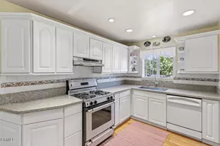 386 Larmier Ave, Oak View, CA 93022 - Photo 19