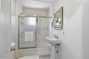 386 Larmier Ave, Oak View, CA 93022 - Photo 13