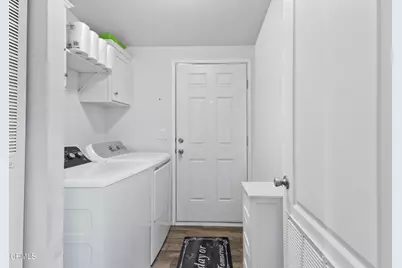 2136 Thrush Avenue #2136, Oxnard, CA 93033 - Photo 13