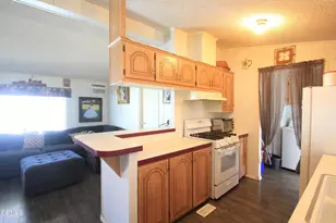 33 Outer Dr, Santa Paula, CA 93060 - Photo 7