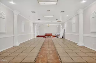 400 N Hayes Ave, Oxnard, CA 93030 - Photo 3