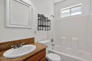 400 N Hayes Ave, Oxnard, CA 93030 - Photo 17