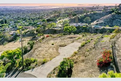 67 Santa Cruz Way, Camarillo, CA 93010 - Photo 1
