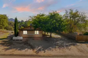 41 Lakeview Dr, Wofford Heights, CA 93285 - Photo 3