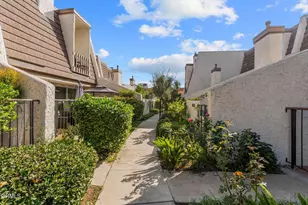 18360 Collins St, Tarzana, CA 91356 - Photo 23