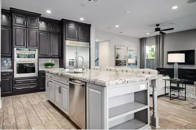 8300 Mariposa Court, West Hills, CA 91304 - Photo 17