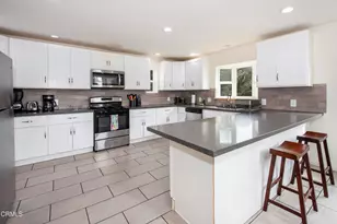 6733 Breakers Way, Ventura, CA 93001 - Photo 9