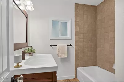 412 Dayloma Avenue, Ventura, CA 93003 - Photo 21