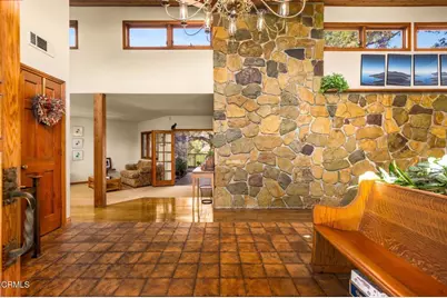 10681 Encino Drive, Oak View, CA 93022 - Photo 9