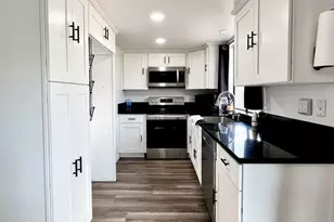 129 E Ventura St, Santa Paula, CA 93060 - Photo 1