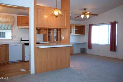 4388 E Central Avenue #63, Camarillo, CA 93010 - Photo 11